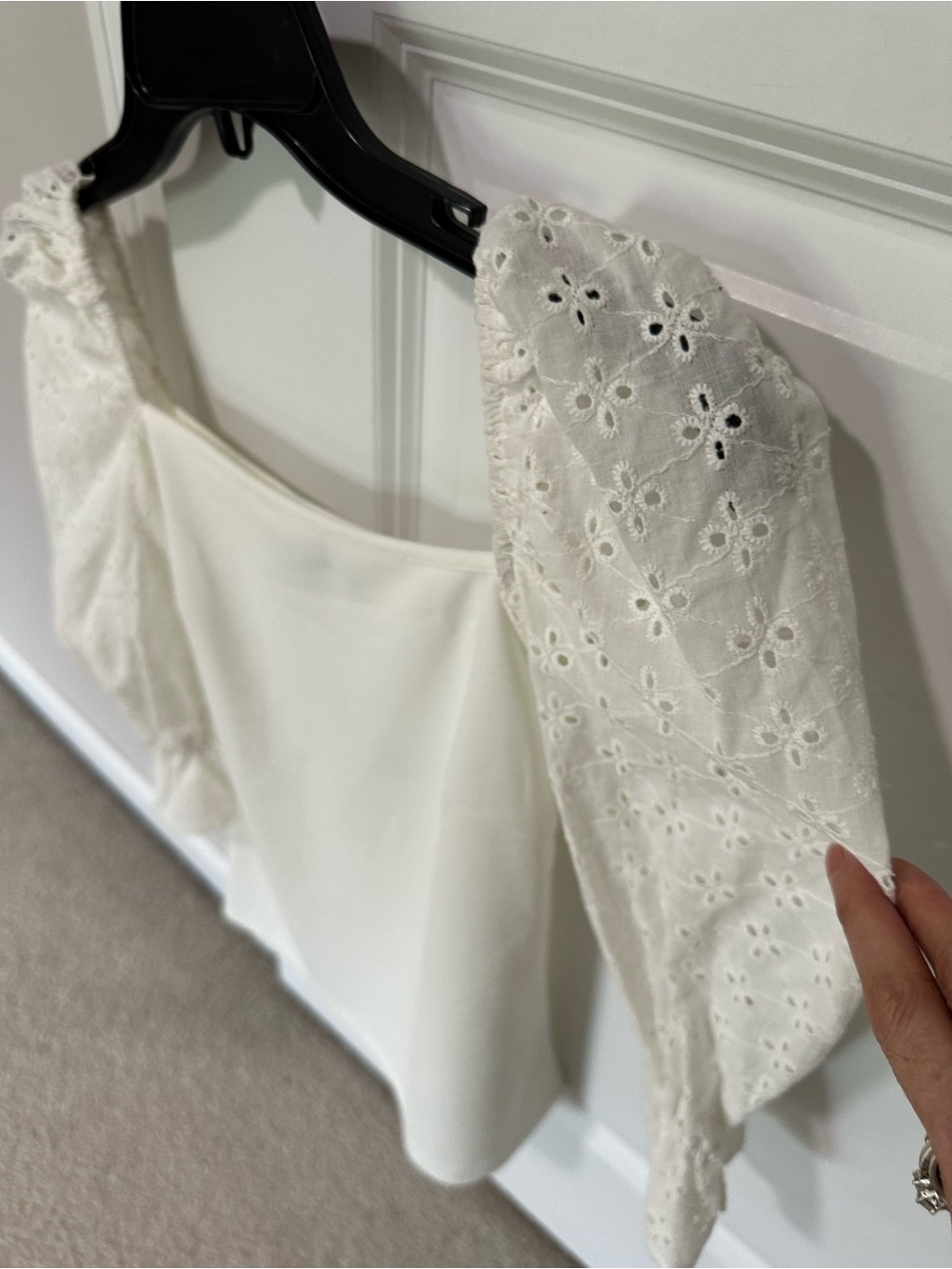 SHEIN White Eyelet Puff Sleeve Blouse - Picture 1 of 3